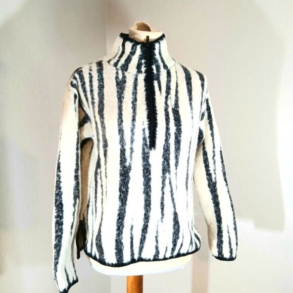 Anthropologie Cindy Eyelash Pullover Size XS - Picture 2 of 10